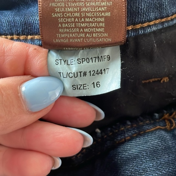 Kut from the Kloth Boyfriend jeans Plus size 16 Medium wash Stretch denim - Picture 4 of 14